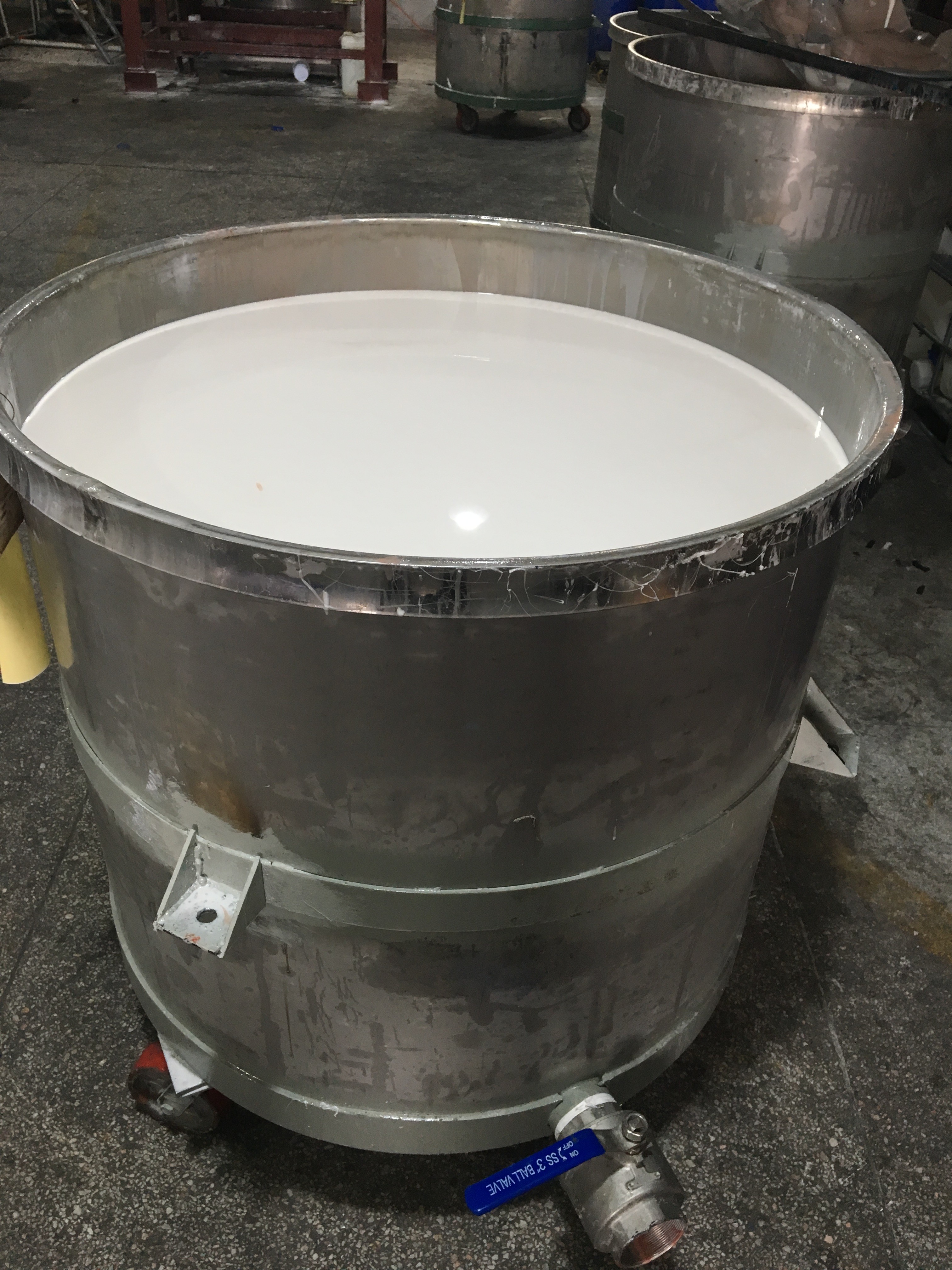  液體硅膠中的軟膠和硬膠有何優(yōu)點 ？